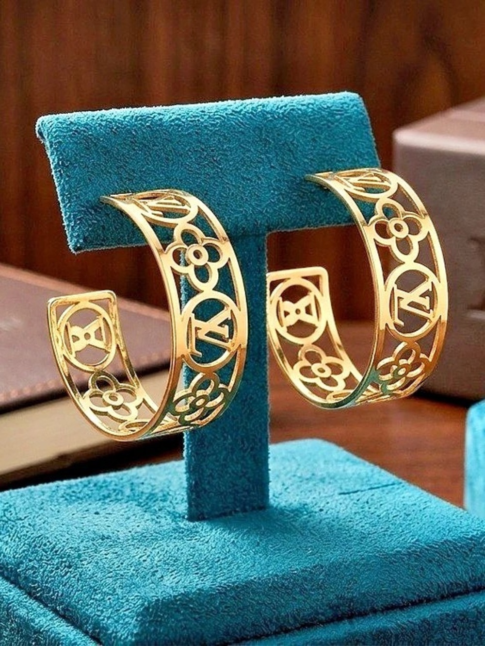 New Gold-Tone Filigree Hoop Earrings
